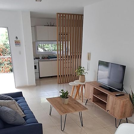 Departamento Temporario - Barrio San Isidro Villa Allende Esterno foto