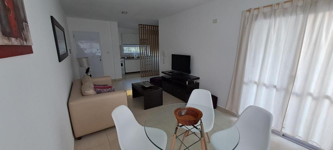 Departamento Temporario - Barrio San Isidro Villa Allende Esterno foto